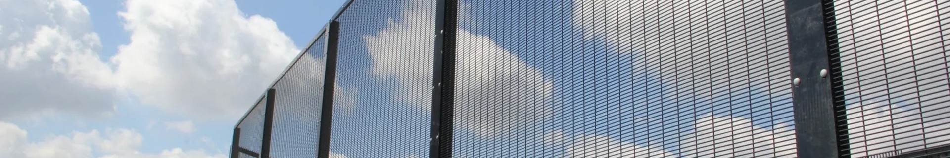 Custom steel fence product photo showing its structure and installation