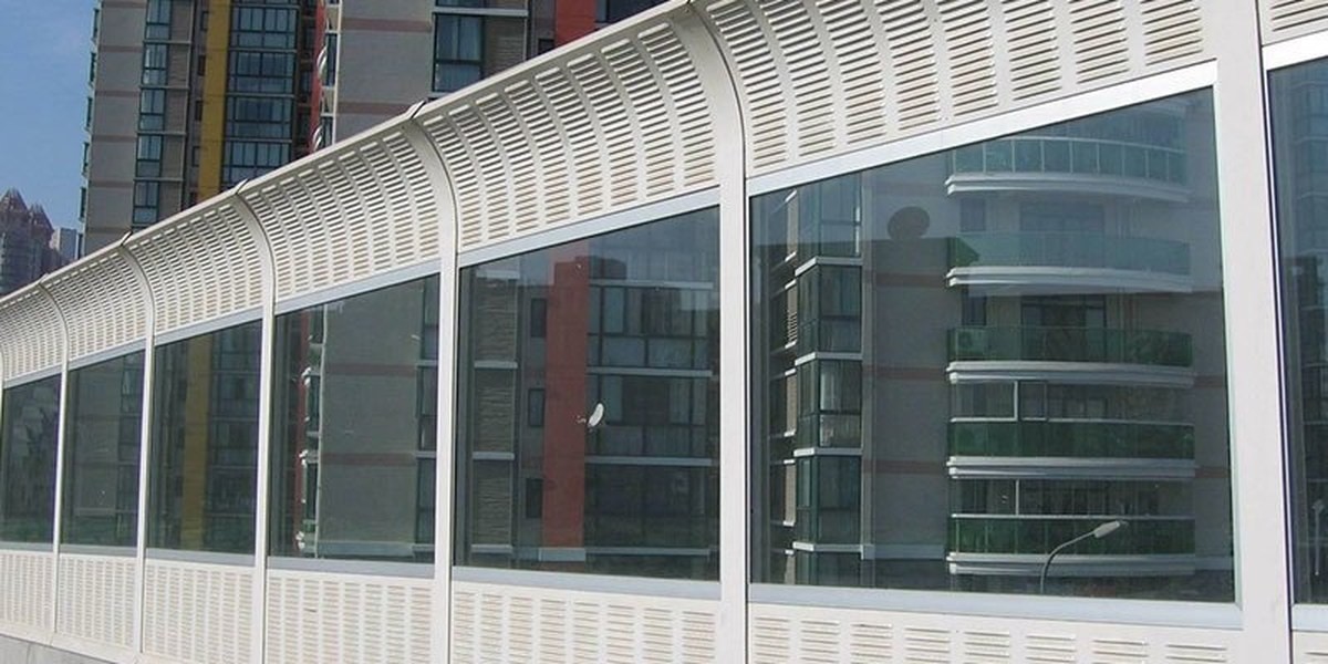 Curved Sound Barrier product image showing structure and appearance